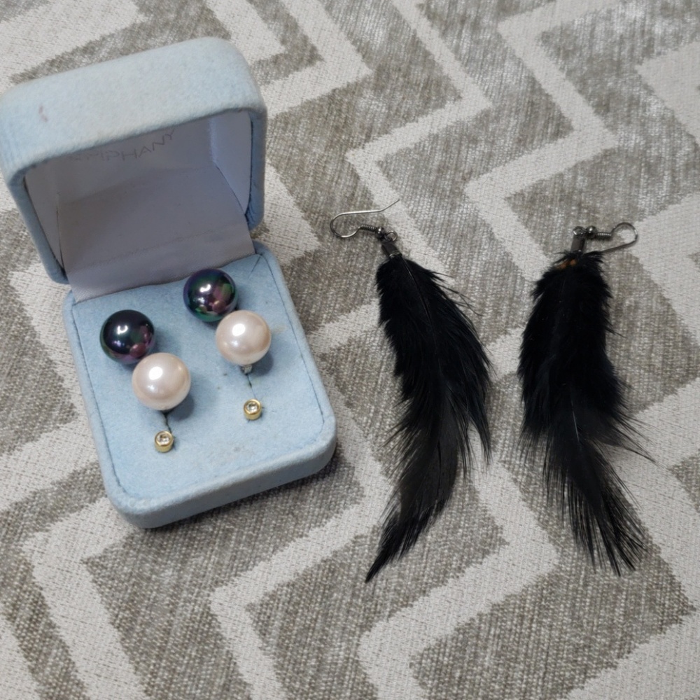 Earring set